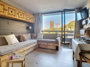 Studio rénové avec balcon nord, accès direct pistes et galerie - FR-1-344-937